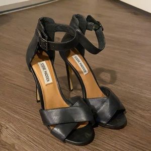 Steve Madden Heels in Black Size 6